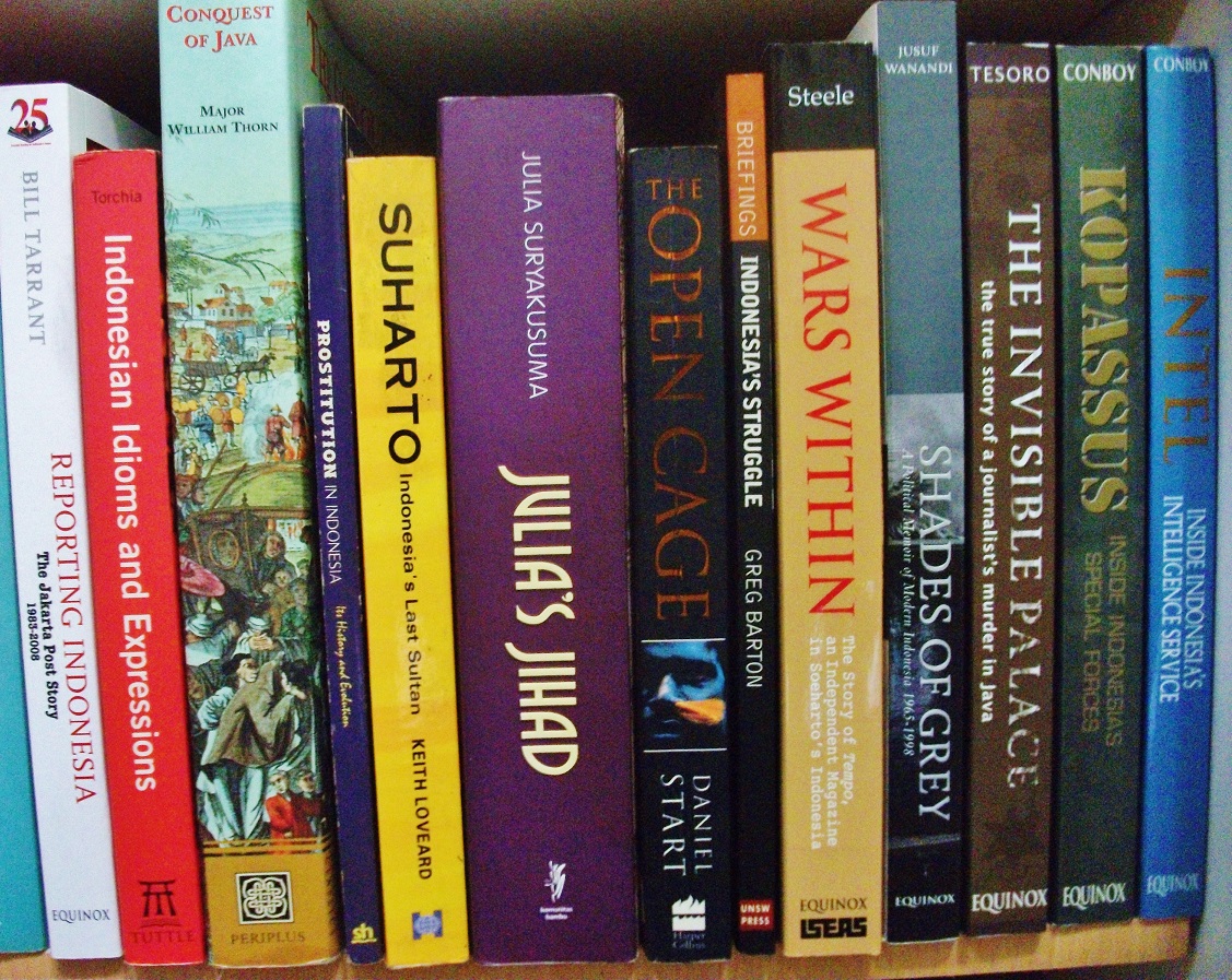 Living In Indonesia Indonesian Non Fiction Books